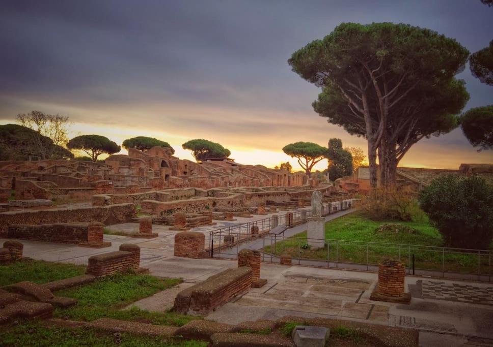 Per Antiqua Itinere Lägenhet Ostia Antica Exteriör bild