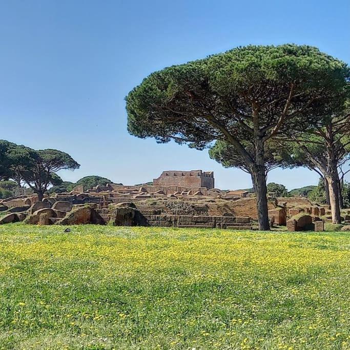 Per Antiqua Itinere Lägenhet Ostia Antica Exteriör bild