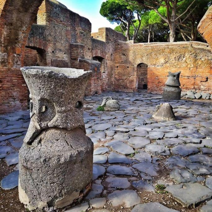 Per Antiqua Itinere Lägenhet Ostia Antica Exteriör bild